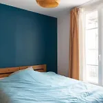 Apartment Of 26 M2 Near The Park Of Belleville