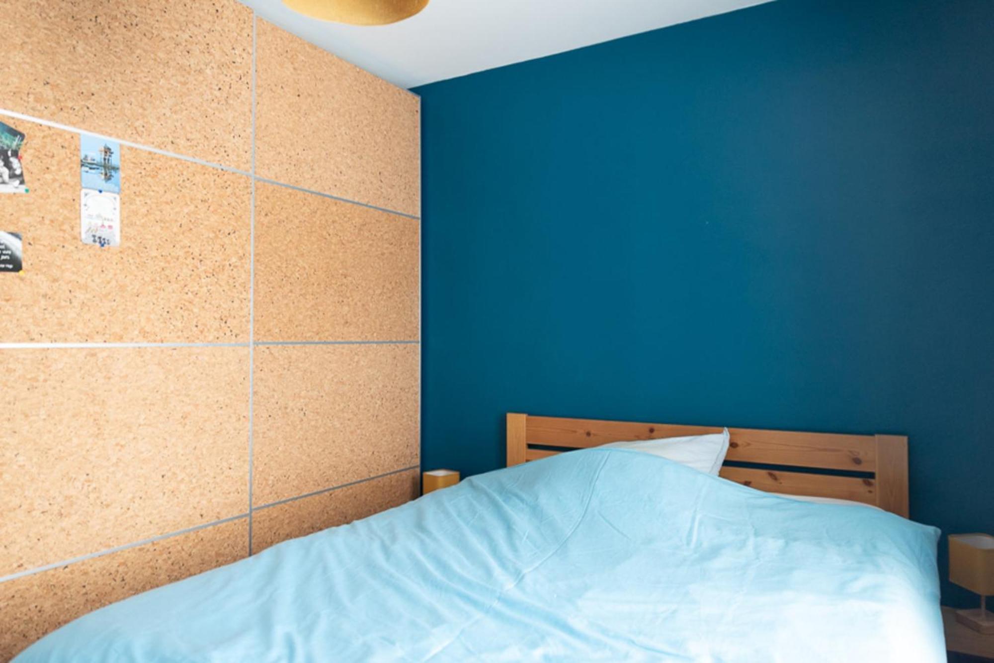 Of 26 M2 Near The Park Of Belleville *